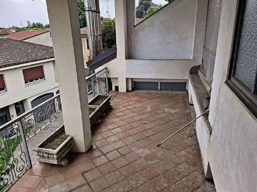 Immagine 26 di Appartamento in vendita  in Via sant'antonio 23 a Castano Primo