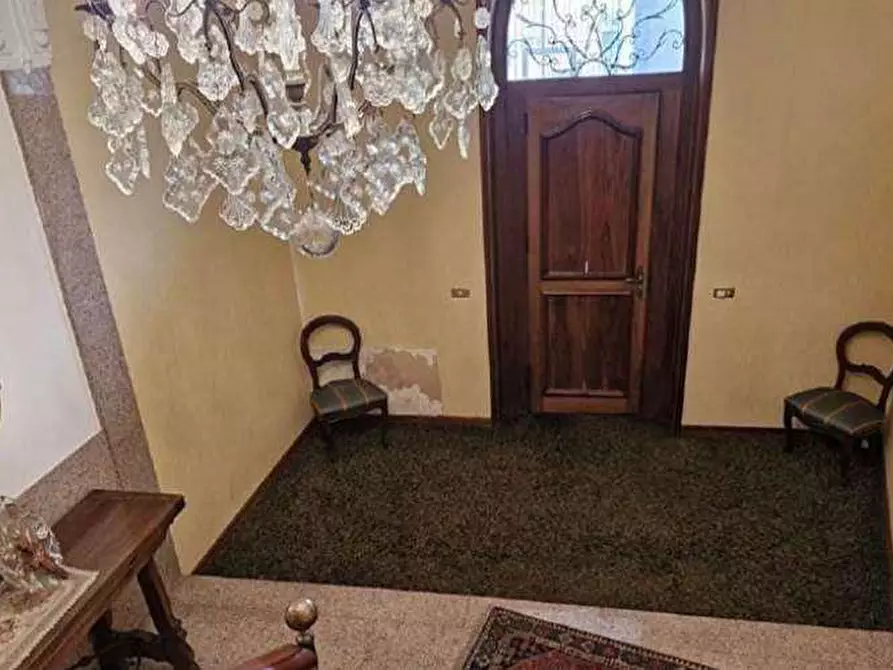 Immagine 29 di Appartamento in vendita  in Via sant'antonio 23 a Castano Primo