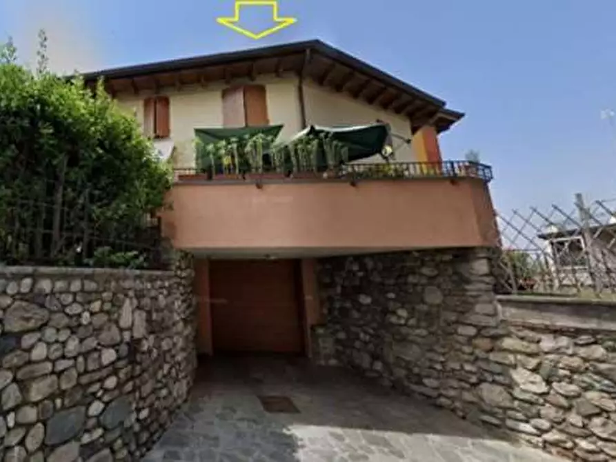 Immagine 9 di Villa in vendita  in VIA CATTANEO  10 a Cantù