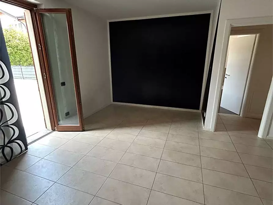 Immagine 30 di Villa in vendita  in VIA CATTANEO  10 a Cantù