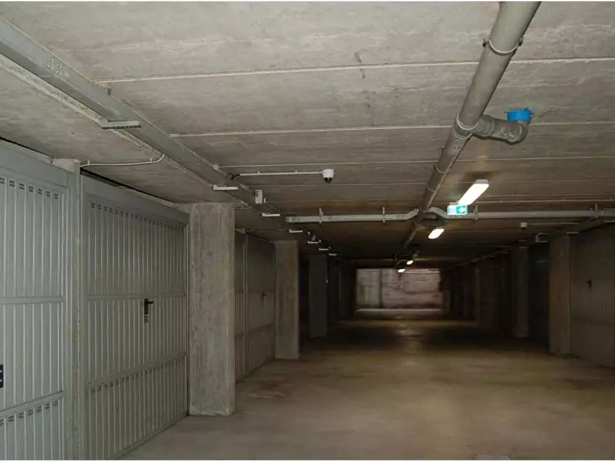 Immagine 11 di Appartamento in vendita  in Via Cadore 6 a Gallarate