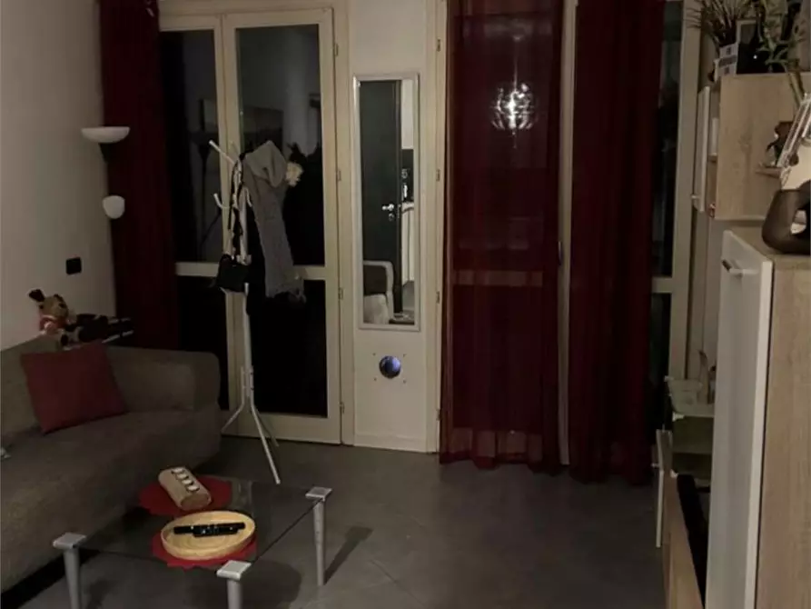 Immagine 4 di Appartamento in vendita  in PIAZZA UMBERTO I 7 a Figino Serenza