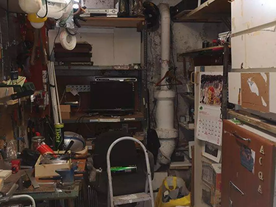 Immagine 27 di Appartamento in vendita  in Via Osteno 2 a Milano