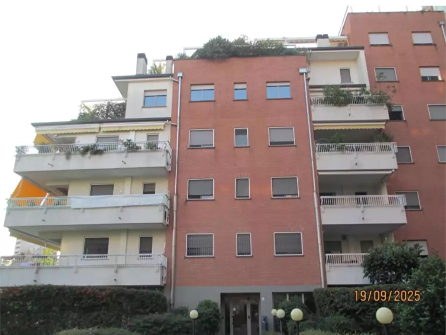 Immagine 2 di Appartamento in vendita  in Via Carlo Perini 20 a Milano