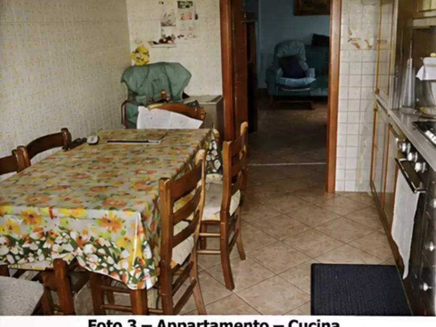 Immagine 3 di Appartamento in vendita  in Via Piave 225 a Cislago