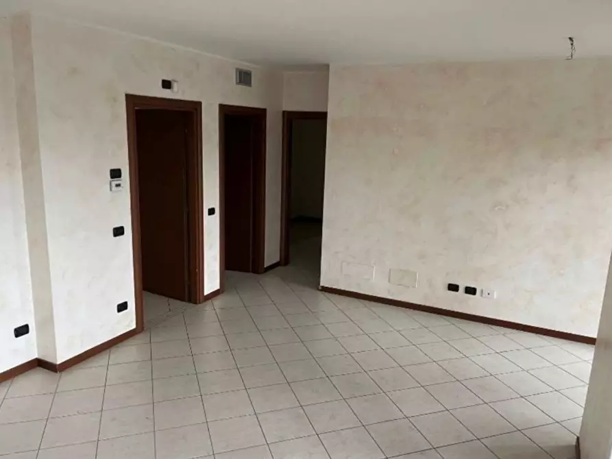 Immagine 6 di Appartamento in vendita  in Via Amilcare Ponchielli  a Castellanza