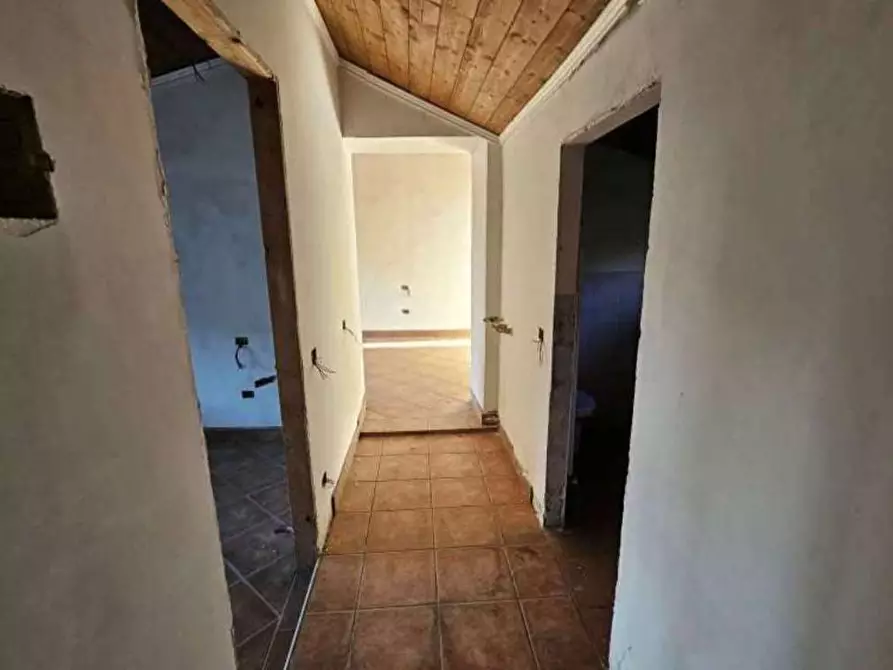 Immagine 11 di Appartamento in vendita  in Via Biasini 3 a Azzio