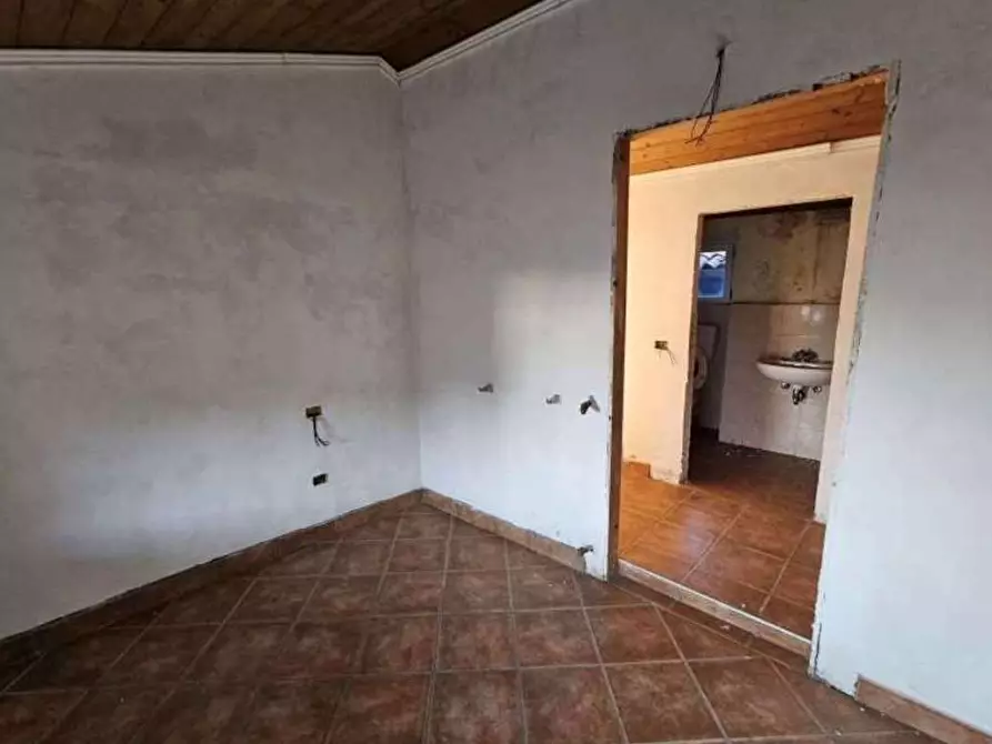 Immagine 15 di Appartamento in vendita  in Via Biasini 3 a Azzio