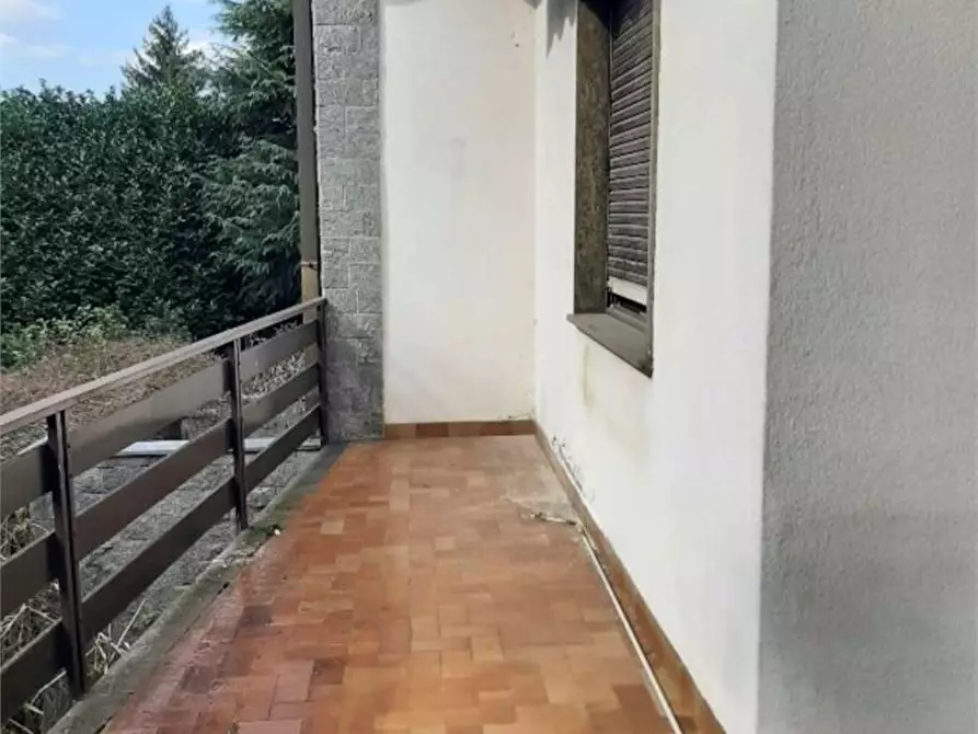 Immagine 8 di Appartamento in vendita  in Via Ferloni  6 a Bulgarograsso