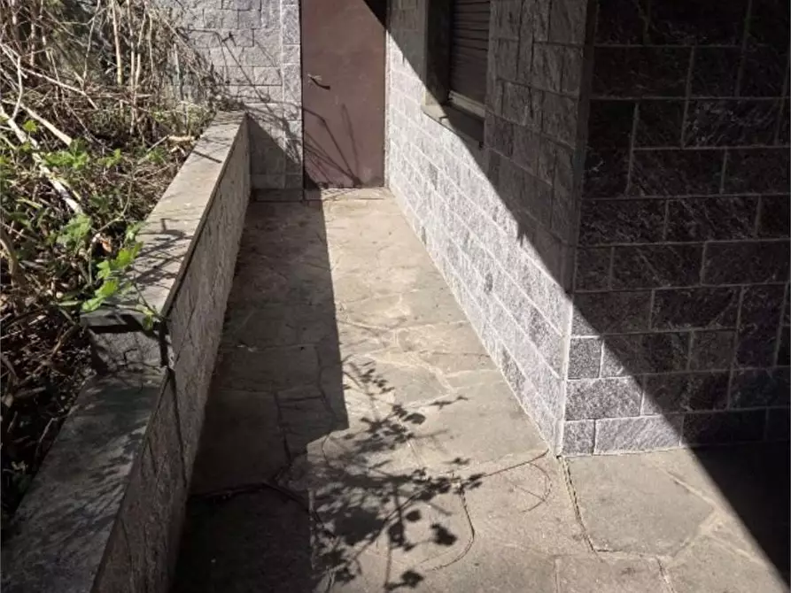 Immagine 10 di Appartamento in vendita  in Via Ferloni  6 a Bulgarograsso