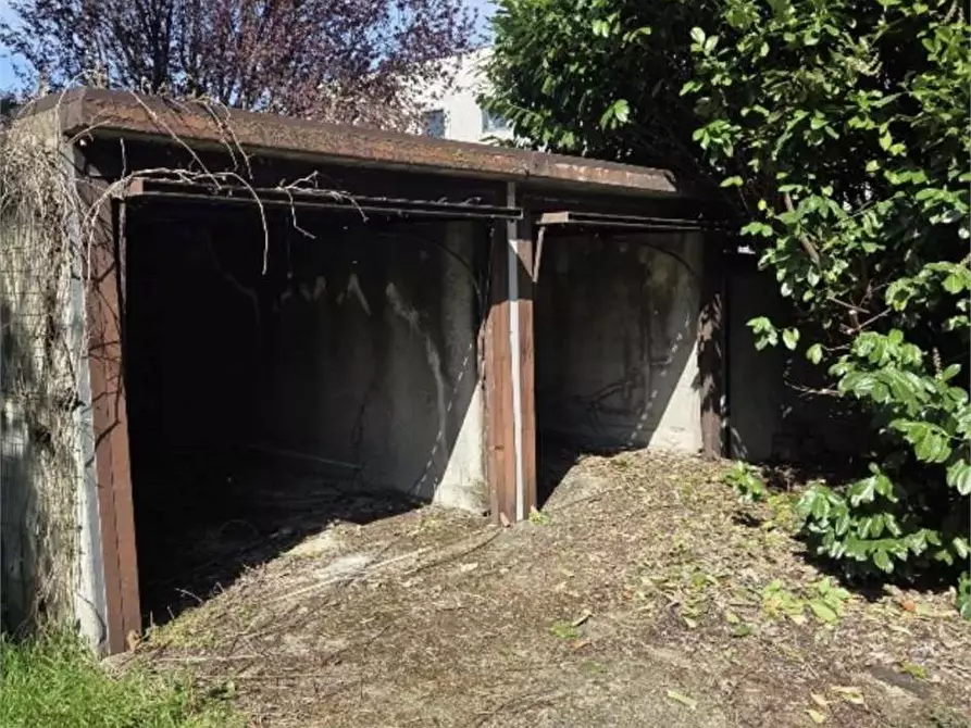Immagine 12 di Appartamento in vendita  in Via Ferloni  6 a Bulgarograsso
