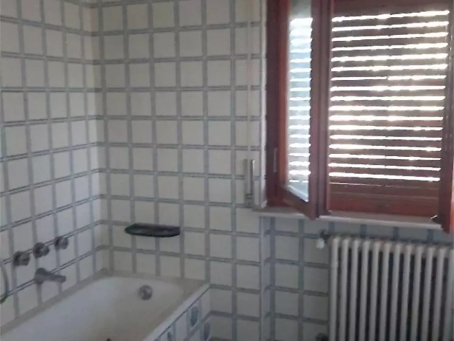 Immagine 15 di Appartamento in vendita  in Via Ferloni  6 a Bulgarograsso