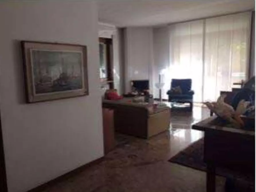 Immagine 6 di Appartamento in vendita  in Via Grazia Deledda  20 a Agrate Brianza