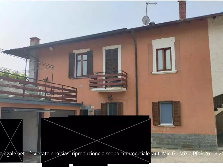 Immagine 21 di Casa bifamiliare in vendita  in Vicolo Castello a Cocquio-Trevisago