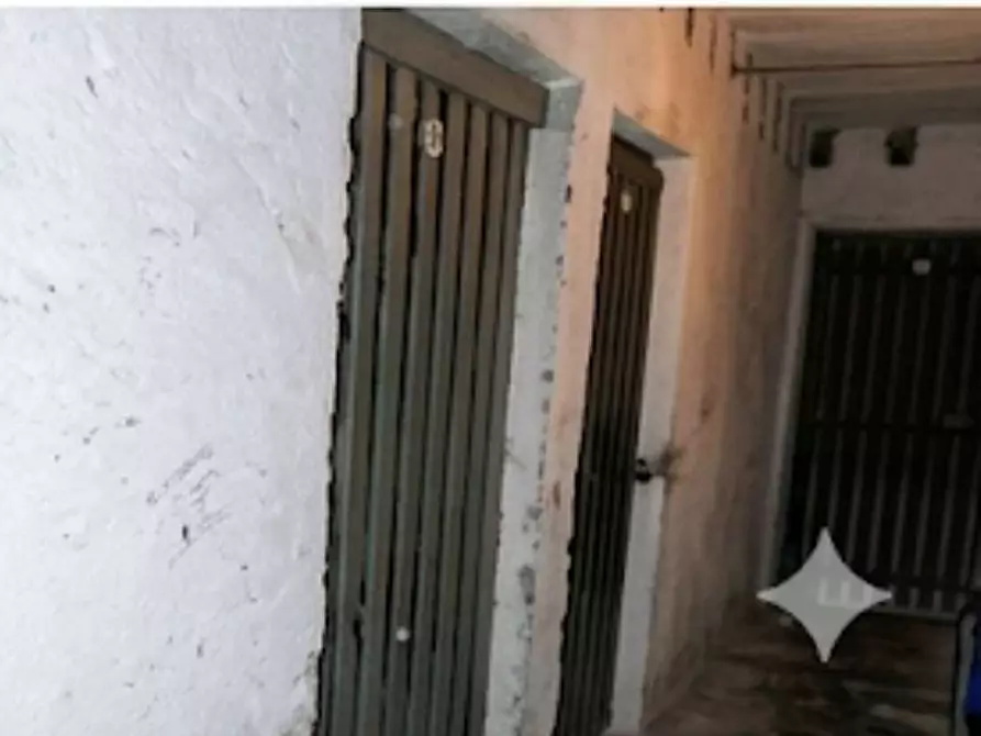 Immagine 15 di Appartamento in vendita  in Via Della Guardia  17 a Sesto Calende