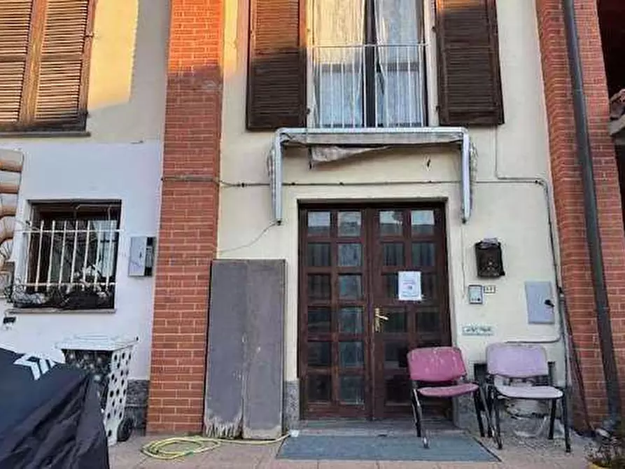 Immagine 2 di Appartamento in vendita  in Via Garibaldi  32/42 a Venegono Superiore