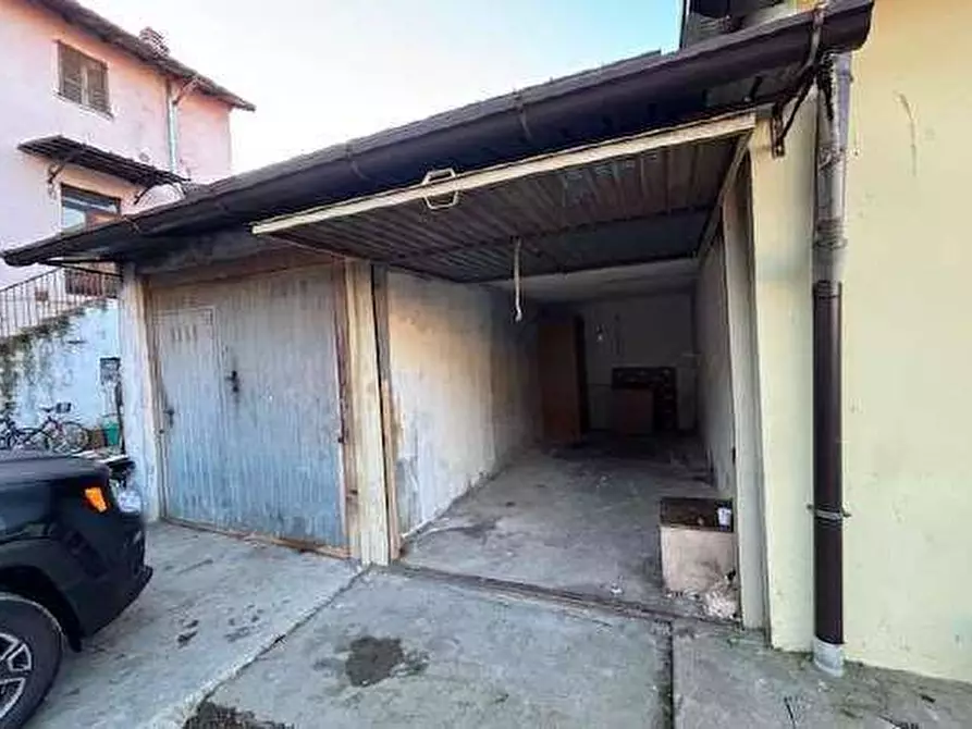 Immagine 17 di Appartamento in vendita  in Via Garibaldi  32/42 a Venegono Superiore