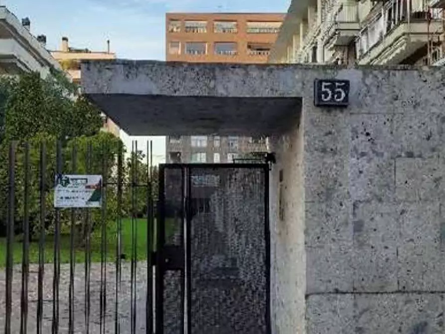 Immagine 4 di Appartamento in vendita  in Via Asiago 55 a Milano