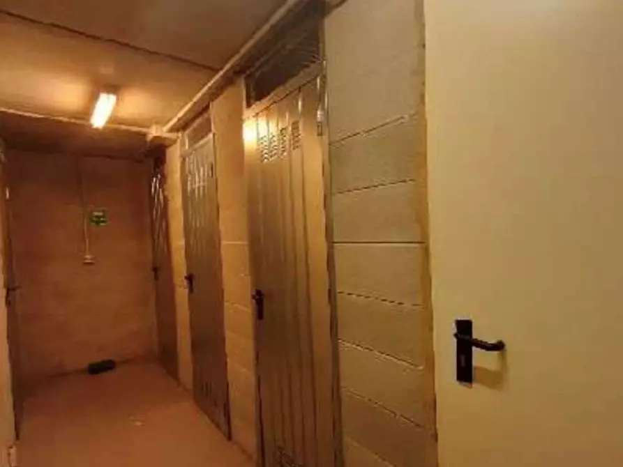 Immagine 32 di Appartamento in vendita  in Via Asiago 55 a Milano
