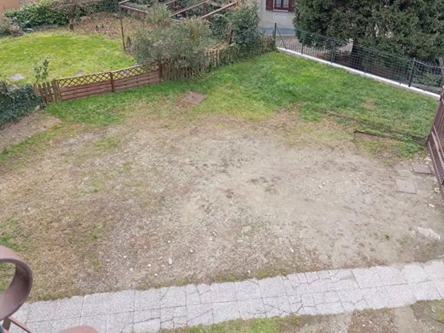 Immagine 2 di Appartamento in vendita  in Via I Maggio  10 a Grandate
