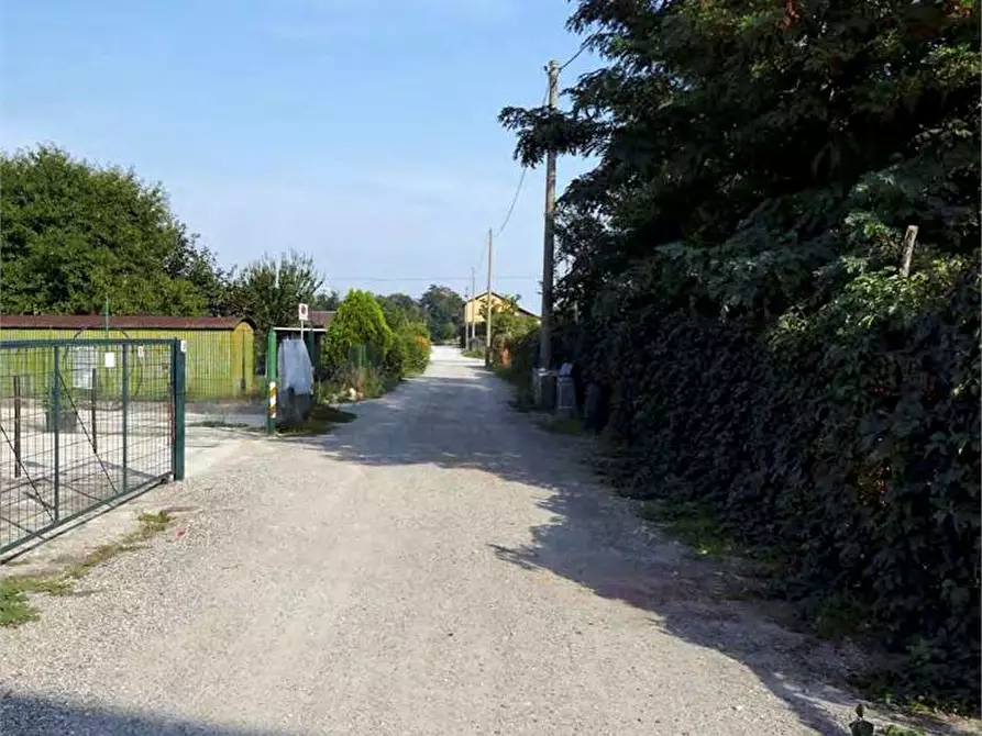 Immagine 3 di Terreno agricolo in vendita  in Via Del Lavoro Località C a Pozzo D'adda