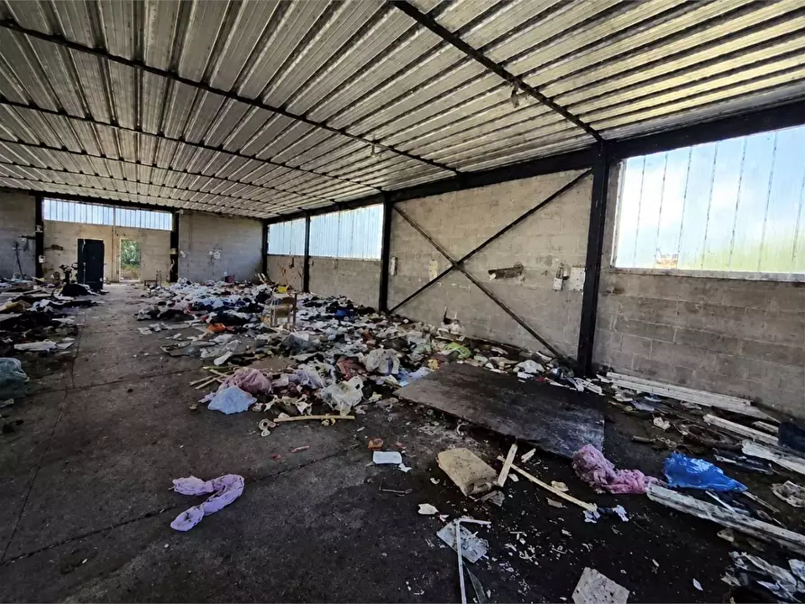 Immagine 4 di Capannone industriale in vendita  in Via bevera(Frazione di Brenno Useria) 16 a Arcisate