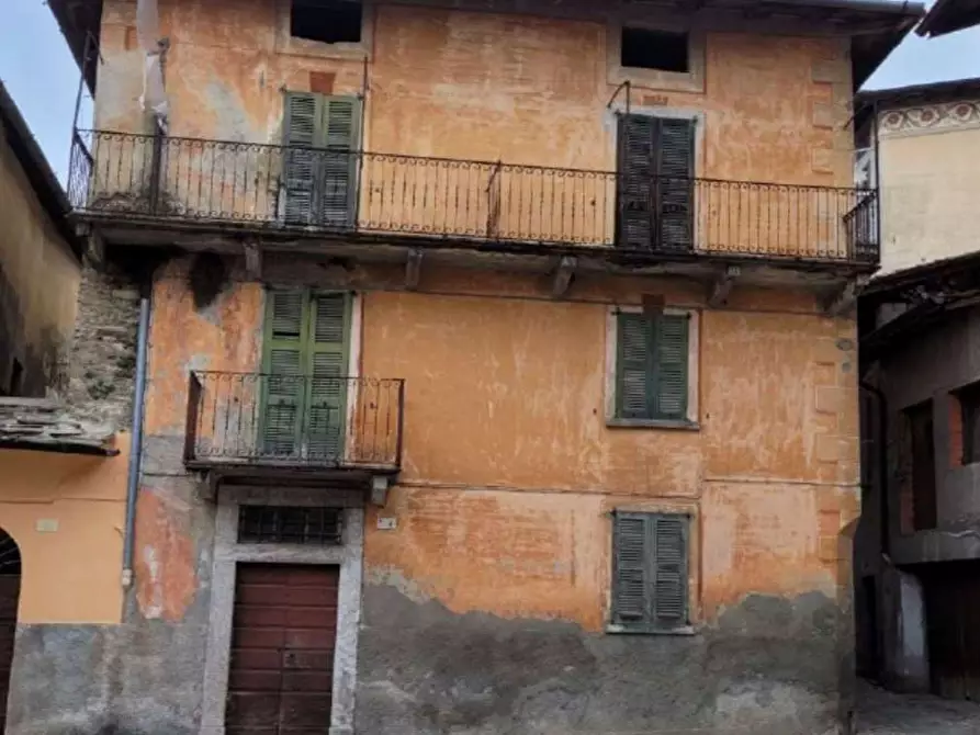 Immagine 1 di Appartamento in vendita  in Piazza Maggiore  4 a Grandola Ed Uniti