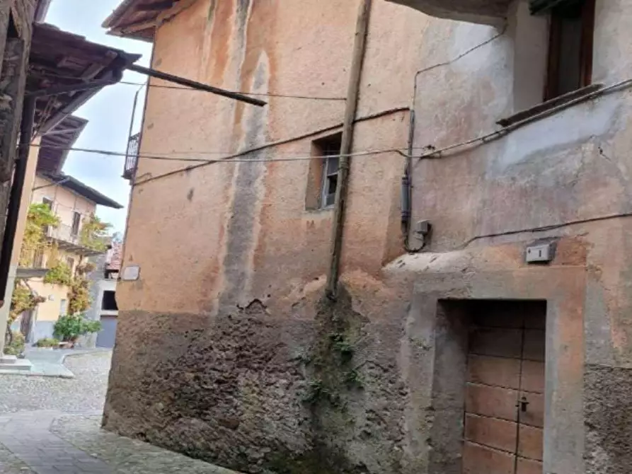 Immagine 2 di Appartamento in vendita  in Piazza Maggiore  4 a Grandola Ed Uniti