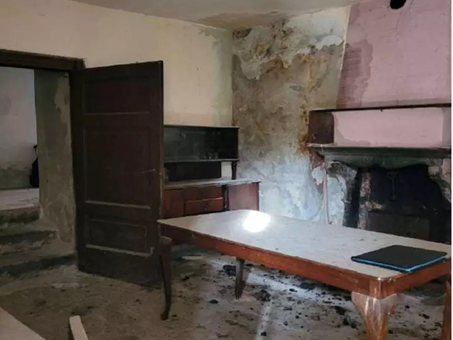 Immagine 3 di Appartamento in vendita  in Piazza Maggiore  4 a Grandola Ed Uniti