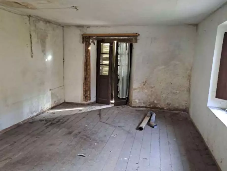 Immagine 9 di Appartamento in vendita  in Piazza Maggiore  4 a Grandola Ed Uniti