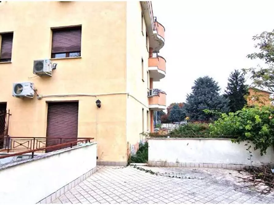 Immagine 2 di Appartamento in vendita  in Via madonna in campagna  35 a Gallarate
