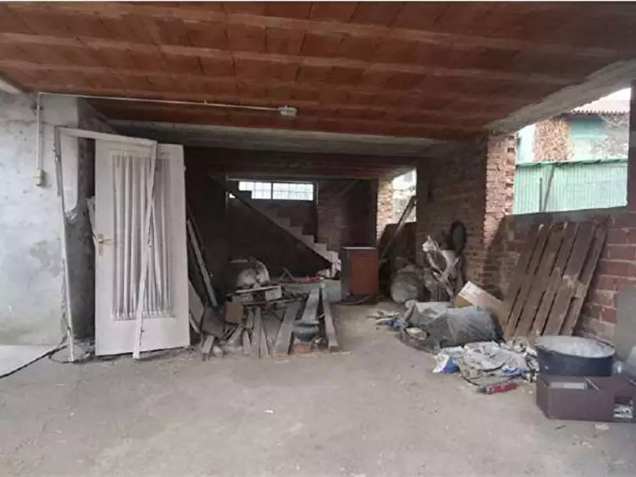 Immagine 18 di Appartamento in vendita  in Via Incasale  14 a Sesto Calende