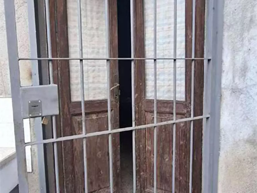 Immagine 43 di Appartamento in vendita  in Via Incasale  14 a Sesto Calende