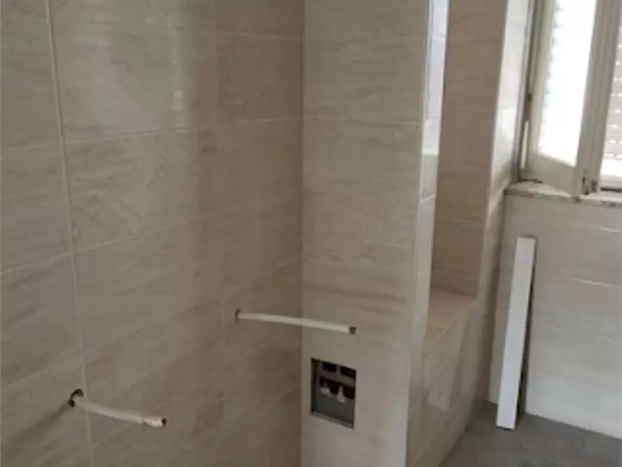Immagine 25 di Appartamento in vendita  in Via varese 46 a Saronno