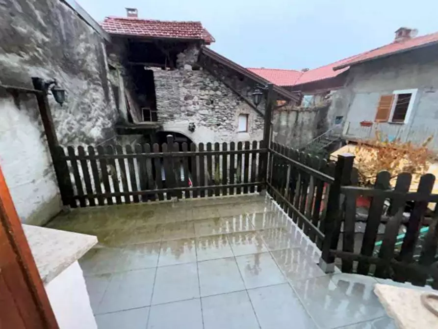 Immagine 13 di Appartamento in vendita  in Via pasubio  108 a Castelveccana