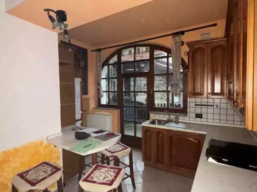 Immagine 15 di Appartamento in vendita  in Via pasubio  108 a Castelveccana
