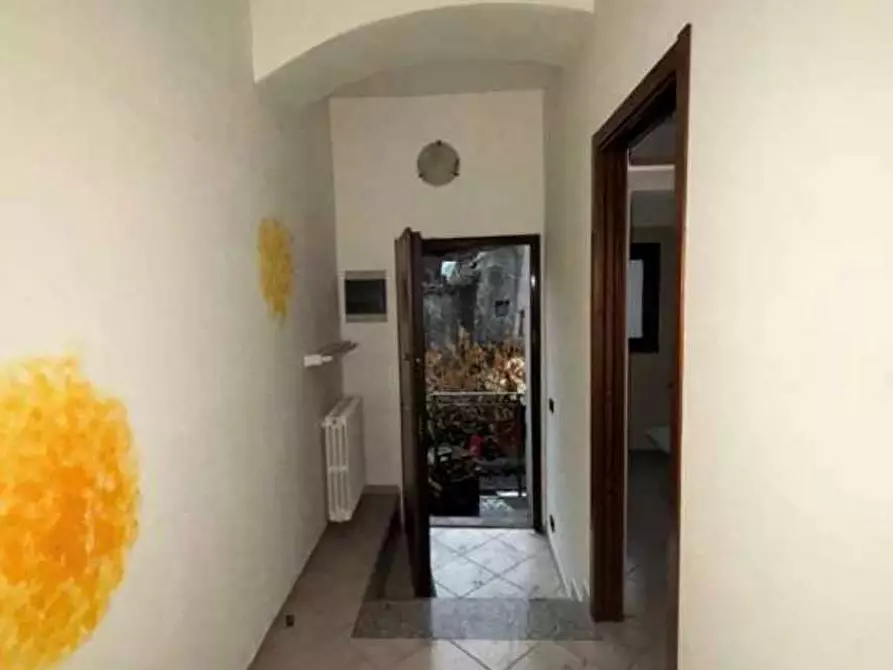 Immagine 16 di Appartamento in vendita  in Via pasubio  108 a Castelveccana