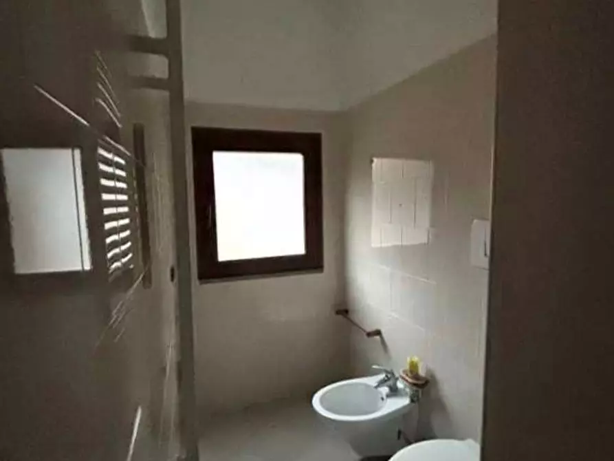 Immagine 18 di Appartamento in vendita  in Via pasubio  108 a Castelveccana