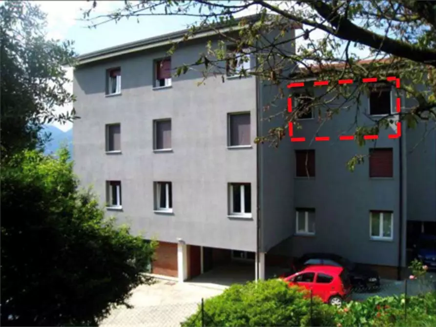 Immagine 1 di Appartamento in vendita  in Via cazzane  26 a Germignaga