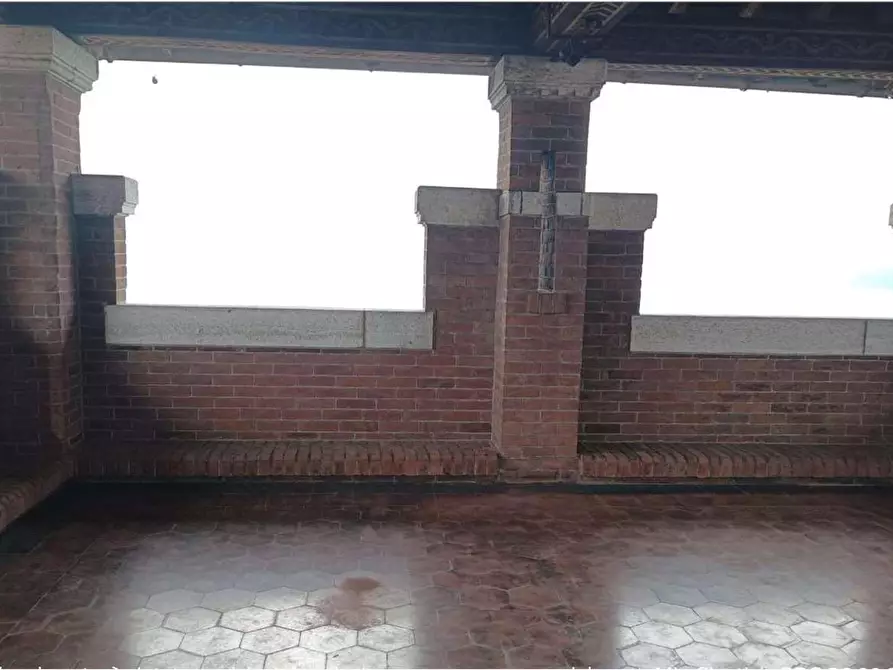 Immagine 15 di Castello in vendita  in Via Statale  3947 a Tremezzina