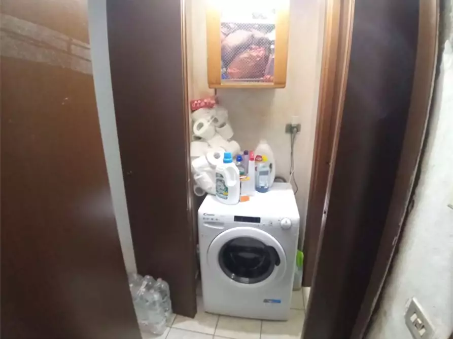 Immagine 8 di Appartamento in vendita  in Via Montello 9 a Cantù