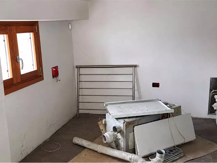 Immagine 11 di Appartamento in vendita  in Via Cantore A. 20 a Lentate Sul Seveso