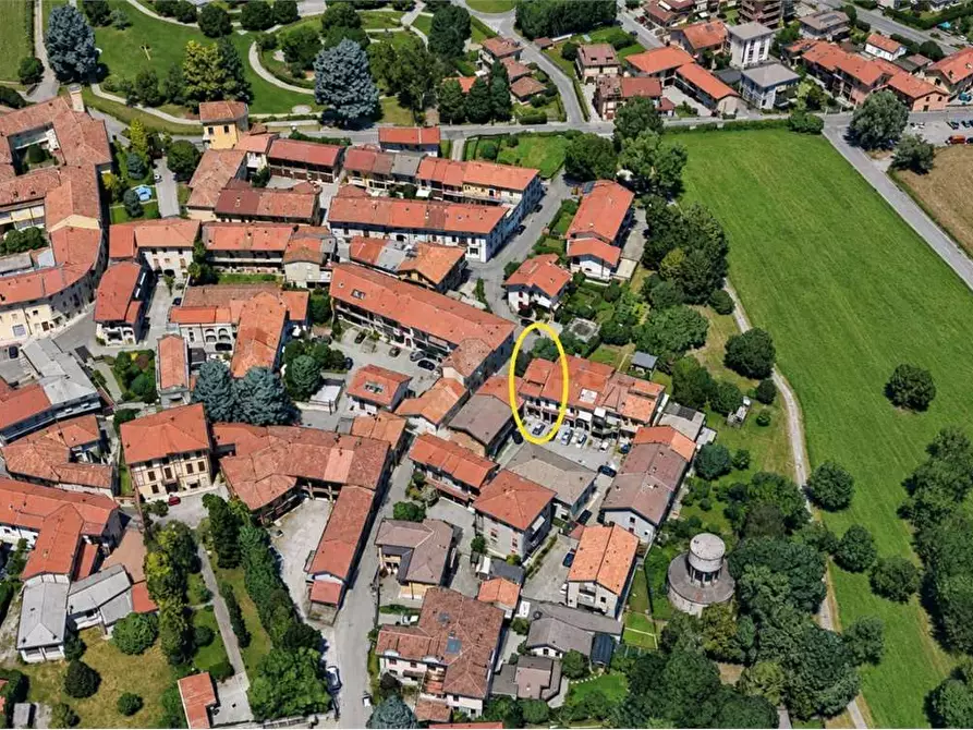 Immagine 14 di Appartamento in vendita  in Via Cantore A. 20 a Lentate Sul Seveso
