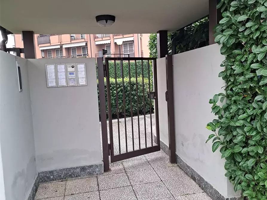 Immagine 2 di Appartamento in vendita  in Via Don Natale Villa 1G a Caponago