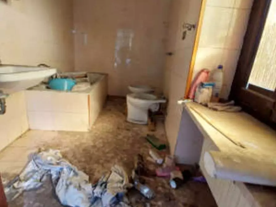 Immagine 9 di Appartamento in vendita  in Vicolo forno  10/6 a Fagnano Olona