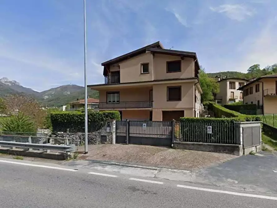 Immagine 1 di Appartamento in vendita  in Via Lambro 6 a Castelmarte