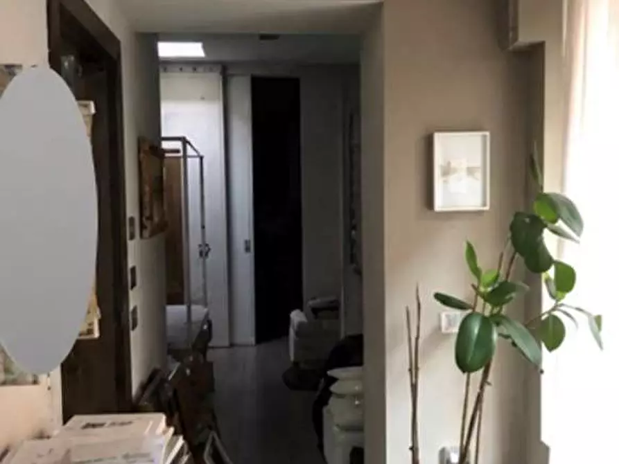 Immagine 33 di Appartamento in vendita  in Via Panizza Bartolomeo 1 a Milano