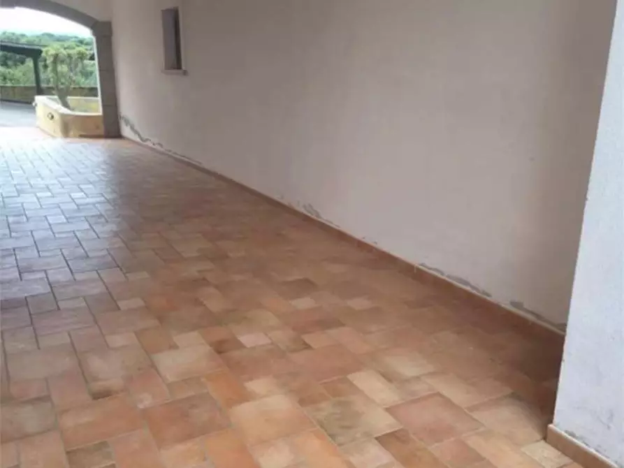 Immagine 3 di Appartamento in vendita  in Località Porto Pozzo snc a Santa Teresa Gallura
