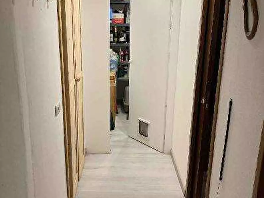 Immagine 16 di Appartamento in vendita  in Via Prato 29 a Caravate