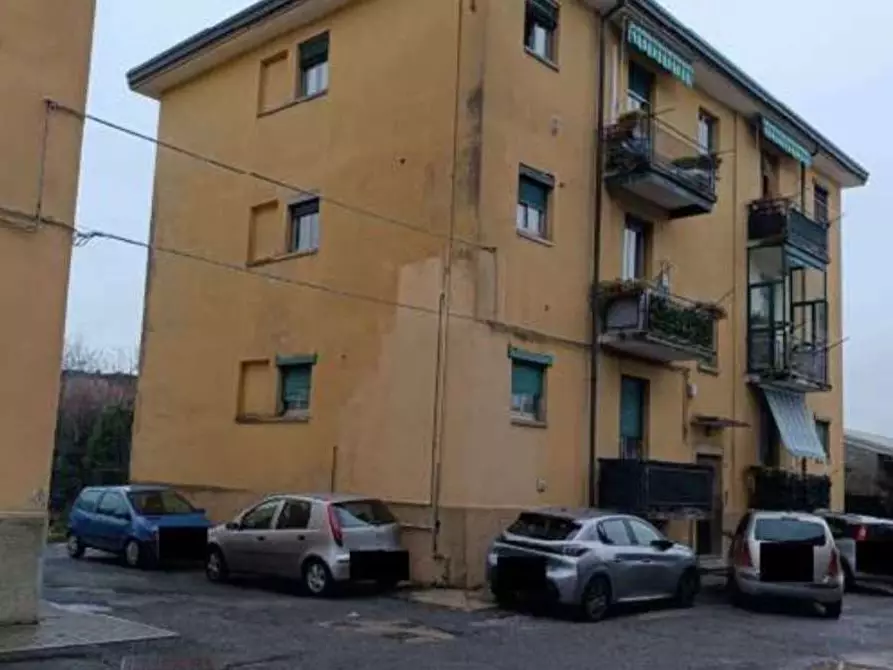 Immagine 2 di Appartamento in vendita  in Frazione Camerlata - Via Canturina 54 a Como
